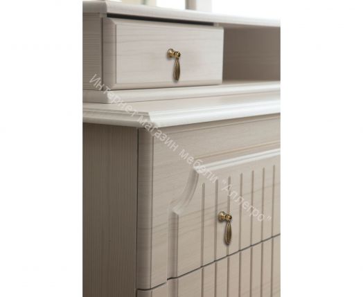 Комод 06.115 Кантри (патина) Н 1190 мм, Вудлайн кремовый/Сандал белый с зеркалом