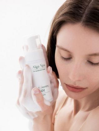 Alga Spa Мягкая пенка для умывания на основе живой суспензии микроводоросли Chlorella. 150 мл