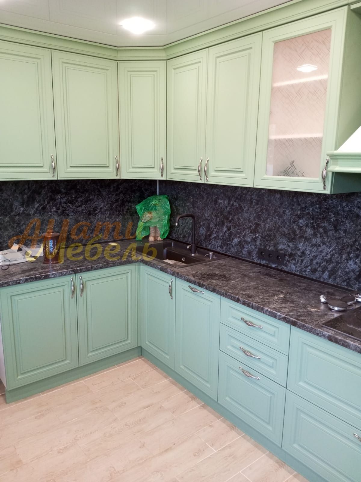 Кухонный гарнитур