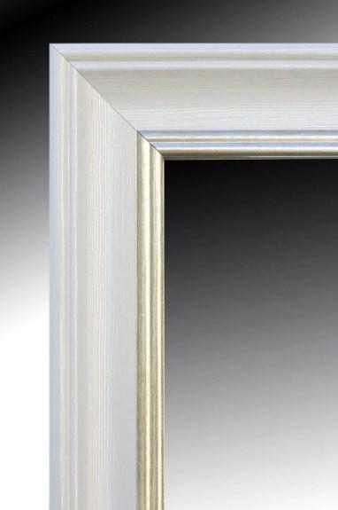 Зеркало в раме на стену для дома настенное в ванную прихожую коридор White prince 60х60 см белое