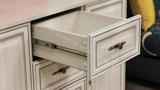 Комод 06.65 Габриэлла New 1200 мм, Вудлайн кремовый/Сандал белый/патина