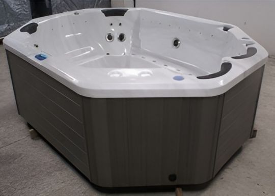 Прямоугольный гидромассажный СПА бассейн BestSpas Sea 300х230 ФОТО