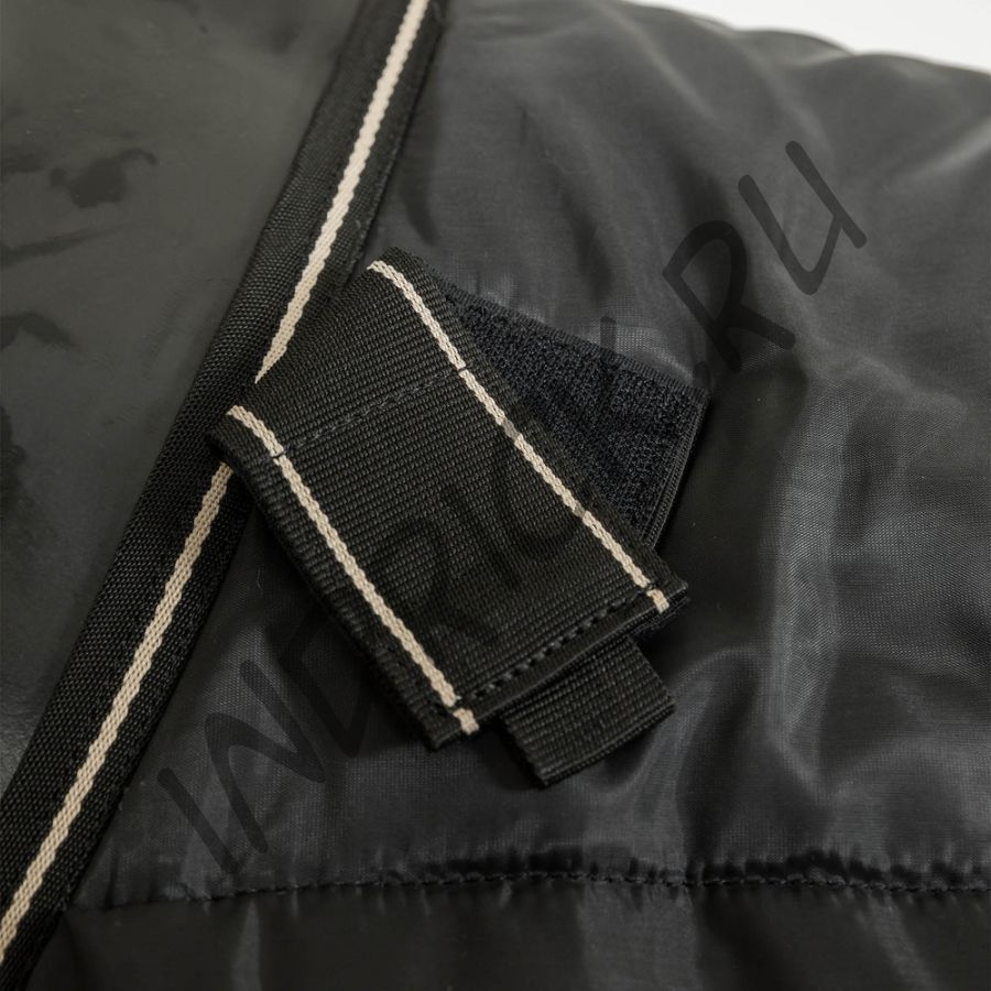 Денниковая попона для лошади Back on Track Rhyolite 100 гр, 200 гр