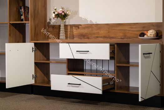 Стенка Гамма 4, Таксония/Грей