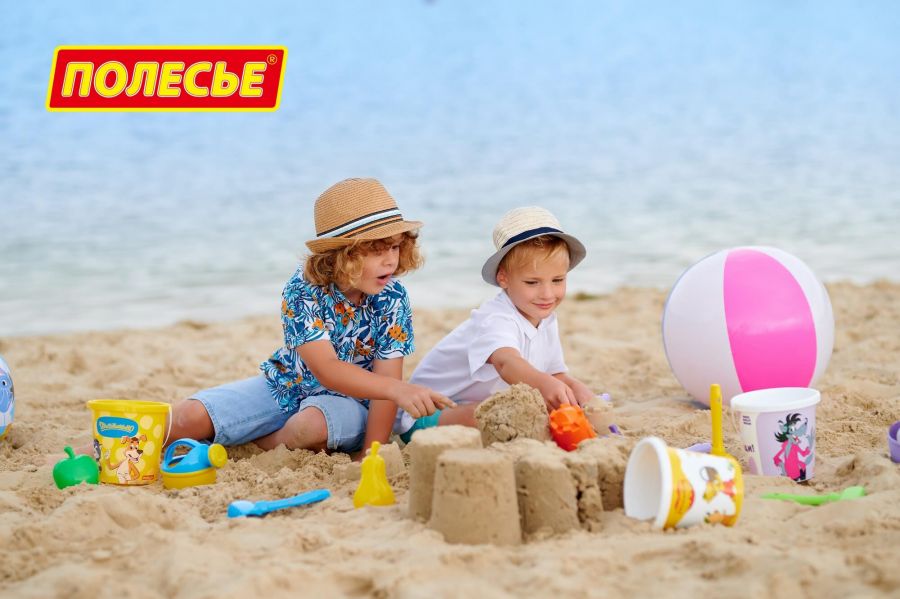 Набор "Ну, погоди!" №3: ведро среднее с наклейкой, лопатка, грабельки, лейка малая №4