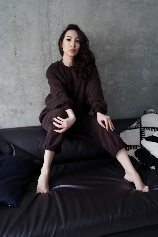 Свитшот геометричный шоколад