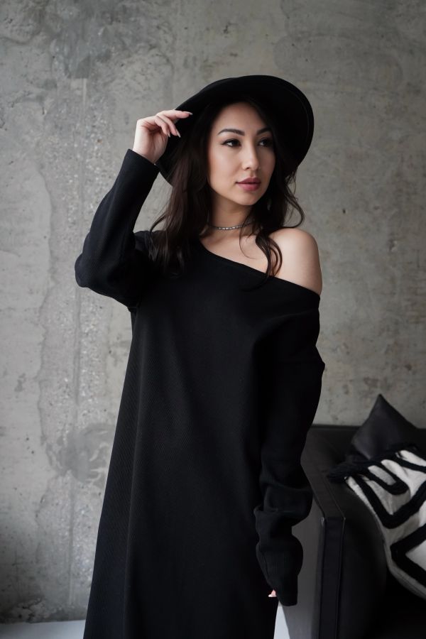 Платье Nebbia бесшовное черное