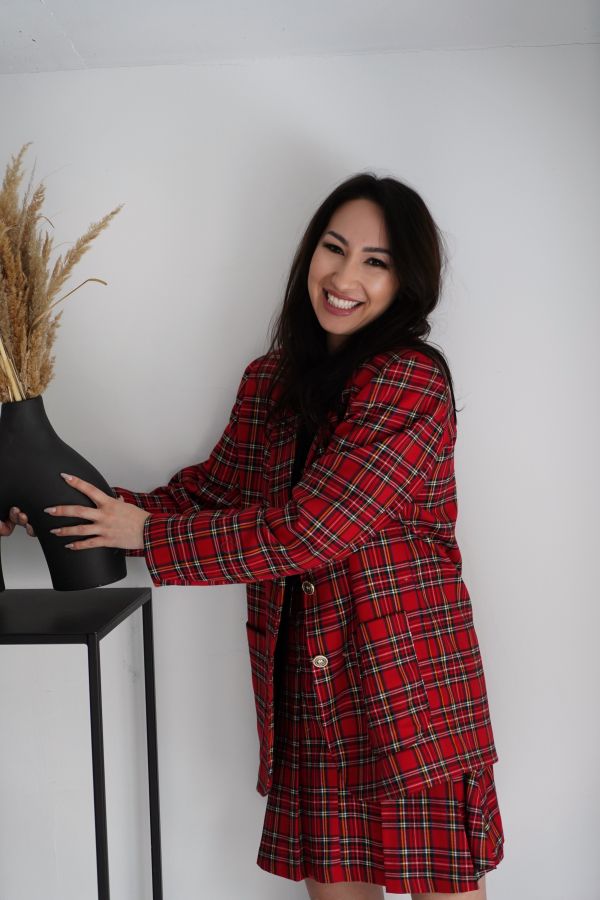 Юбка  в красную клетку