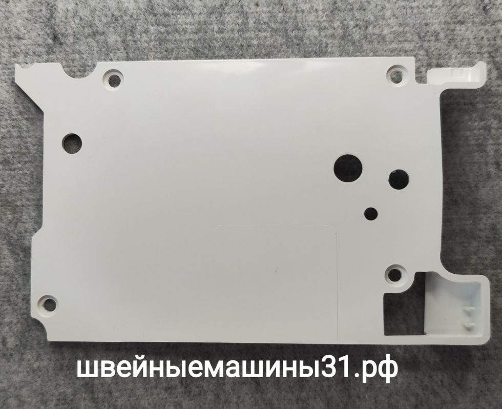 Нижняя часть корпуса Janome LW-10 и др.     Цена 100 руб.