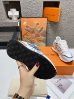 Кроссовки Louis Vuitton Neo Run Away