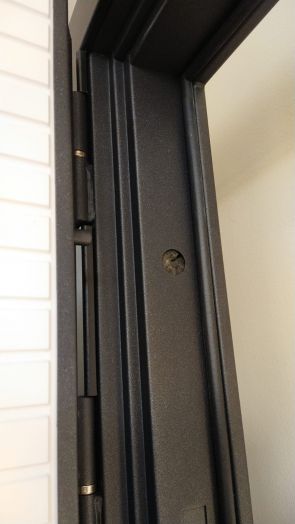 Входная дверь Лабиринт ACUSTIC 27 Эмаль белая