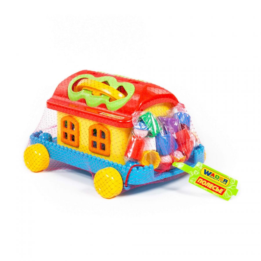 Сказочный домик на колёсиках (в сеточке)