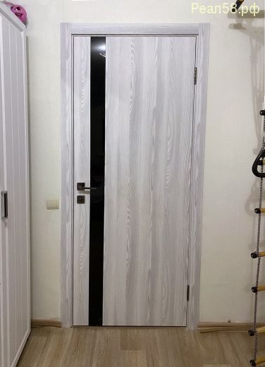 SH-4 цвет ривьера айс, стекло чёрное