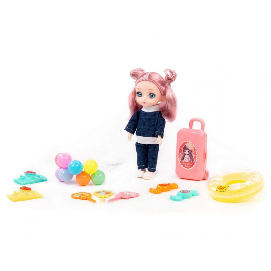 Кукла "Маша" (16 см) на отдыхе + аксессуары (10 элементов) (в коробке №3)