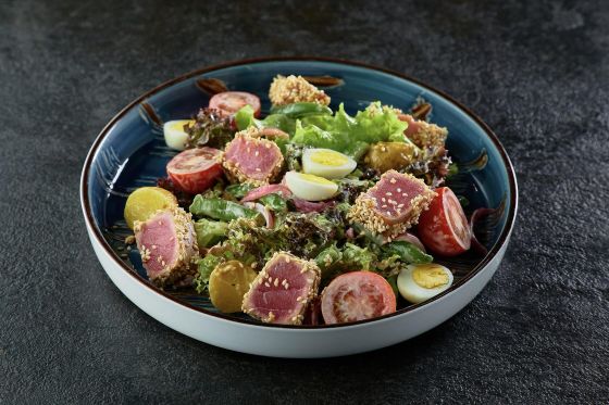 НИСУАЗ С ОПАЛЕНЫМ ТУНЦОМ