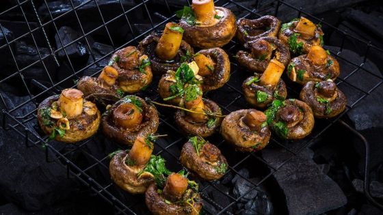 ШАМПИНЬОНЫ НА ГРИЛЕ С СОУСОМ РАНЧ