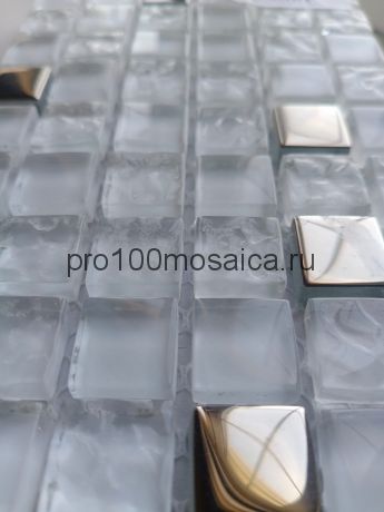 FIANIT. Плитка мозаика белая стекло чип 15*15 GLASS, 300*300*8 (ORRO Mosaic)