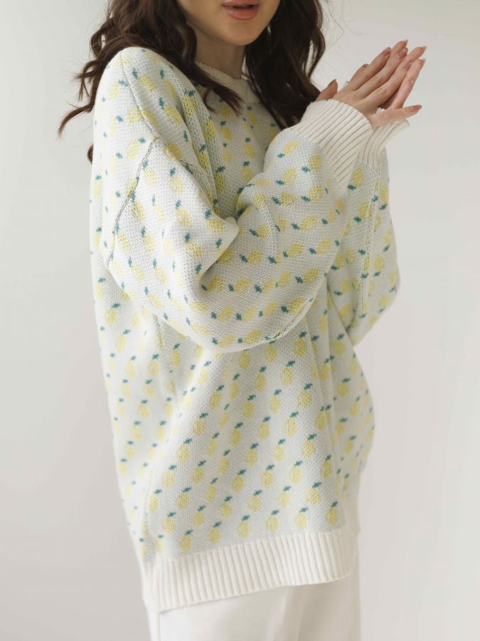 Свитер с лимонами