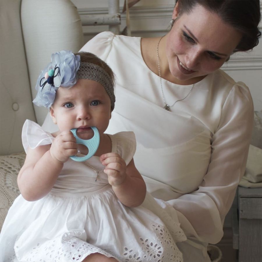 Массажёр для дёсен  (прорезыватель) «Бесконечность»  КНОПА