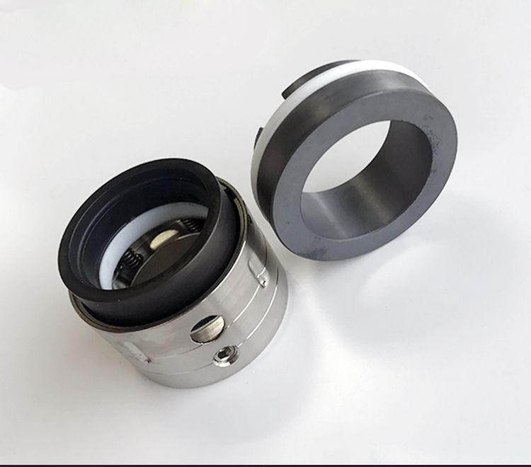 Торцевое уплотнение BS58U/40 sic/sic/viton/BP