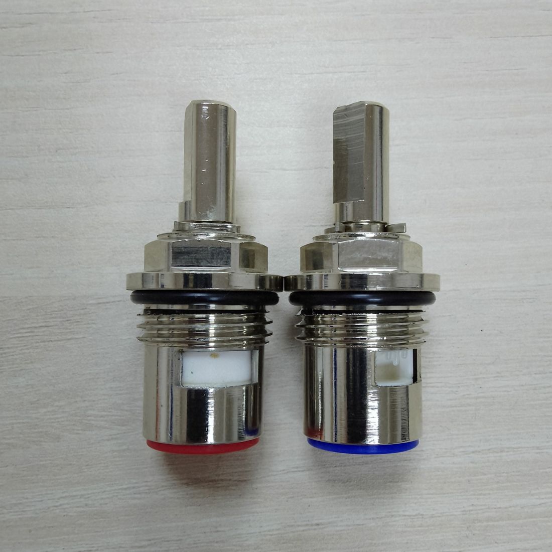 Кран-букса для LM5080S (красная)