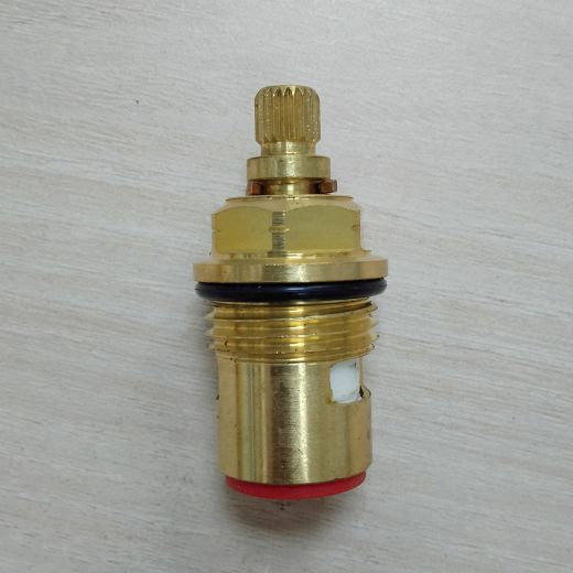 Кран-букса LM7833C и LM7835C