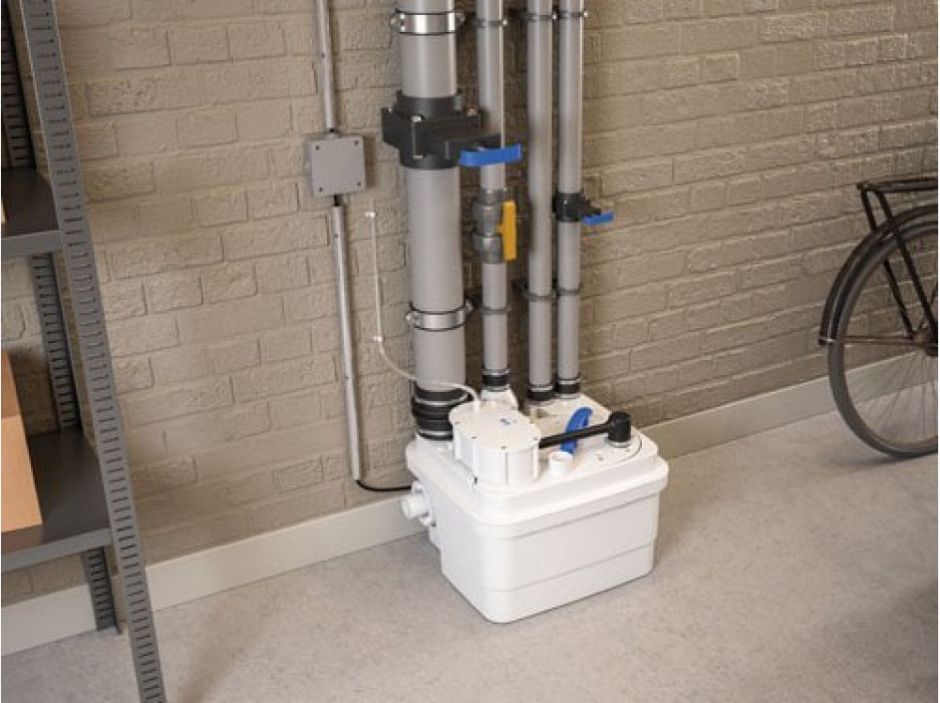 Насосная станция SFA Sanicubic 1 IP 67 с измельчителем ФОТО