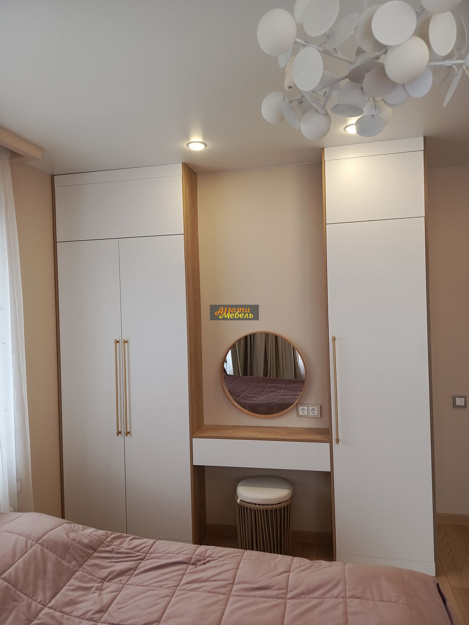 шкаф в спальню