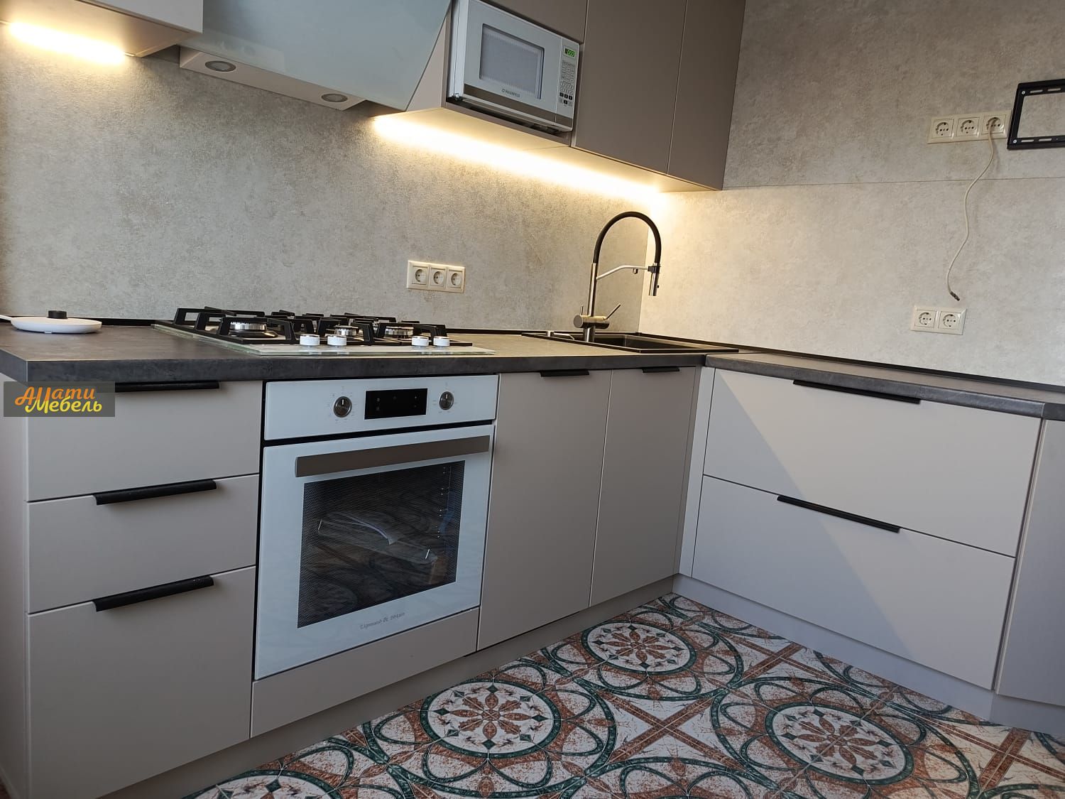 кухонный гарнитур за 0 ₽