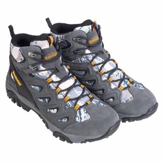 Ботинки Remington outdoor trekking gray выполнены из замши и специальной износостойкой сетки. Мембрана watherproof обеспечивает превосходное пароотведение и защиту от влаги, оставляя ноги сухими. Антистатическая многокомпонентная нескользящая подошва обес