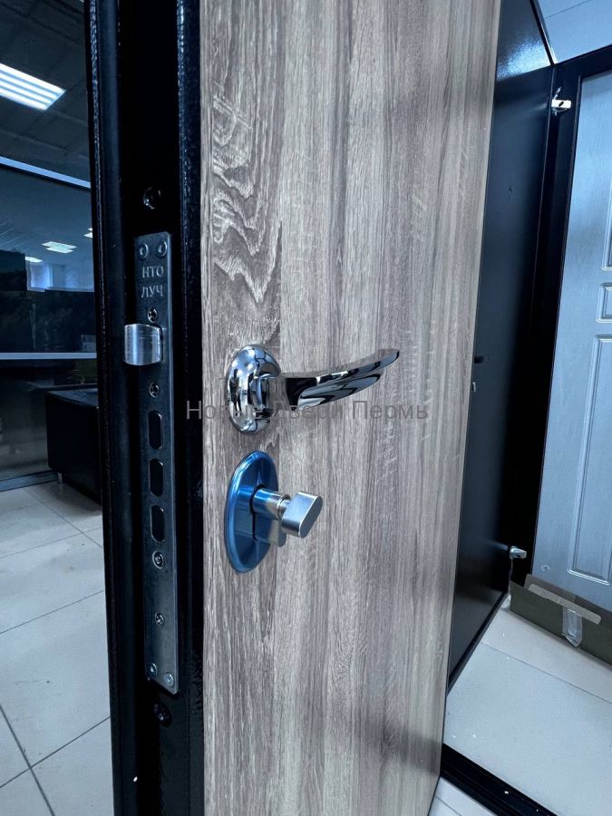 "Прораб Плюс 4,5 см" Серебро Дуб сонома металлическая дверь