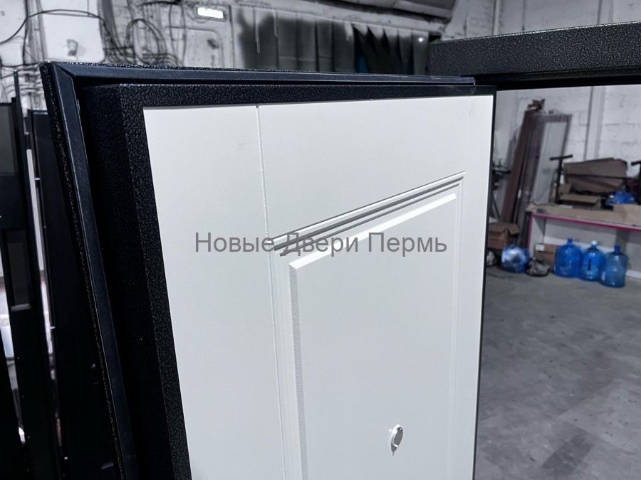 Престиж Классика 70 мм Серебро/белый шелк  входная дверь в квартиру