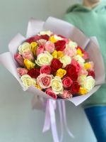 51 роза Кения яркий микс