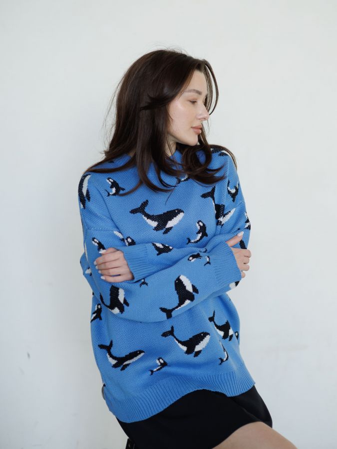 Свитер с китами
