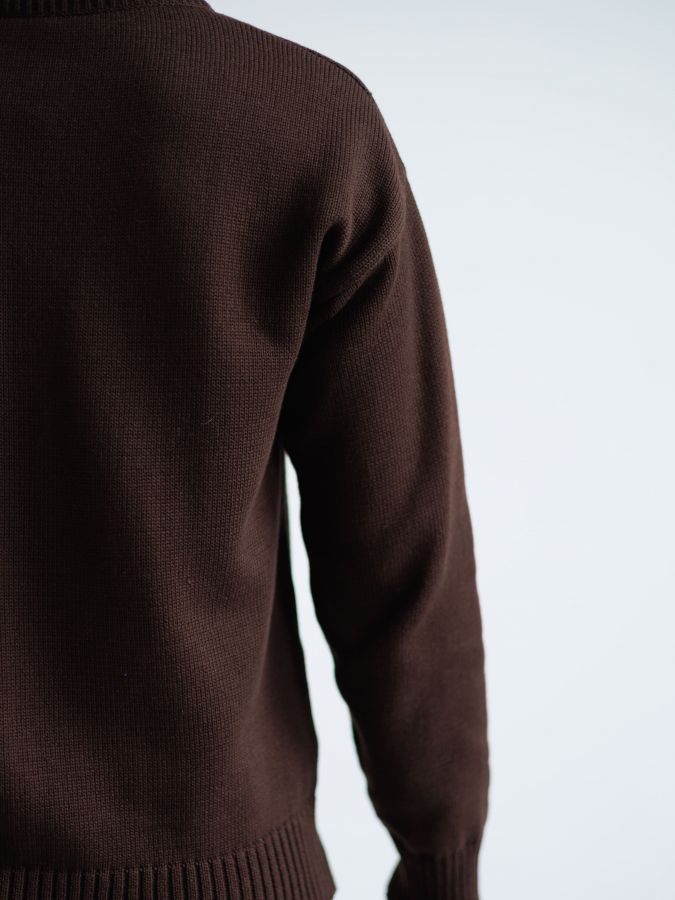 Свитер шоколад