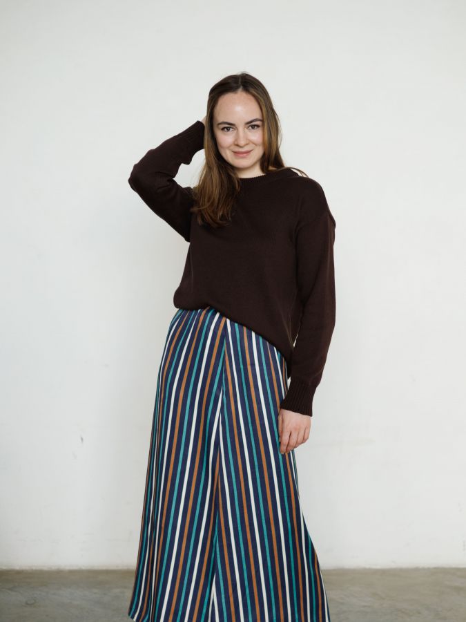 Свитер шоколад