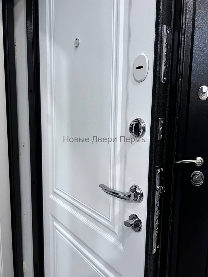 DELTA PRO MP D6-27, букле графит/ПВХ Бьянко квартирная дверь