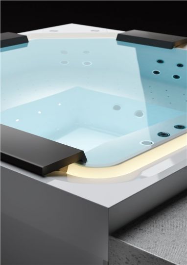 Спа бассейн Gruppo Treesse Superquarz 220x220x90 схема 4
