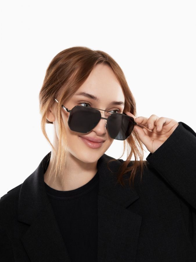 Очки солнцезащитные uv 400, дужка 14.2 см, ширина 13.1 см, линза 5.1?5.9 см