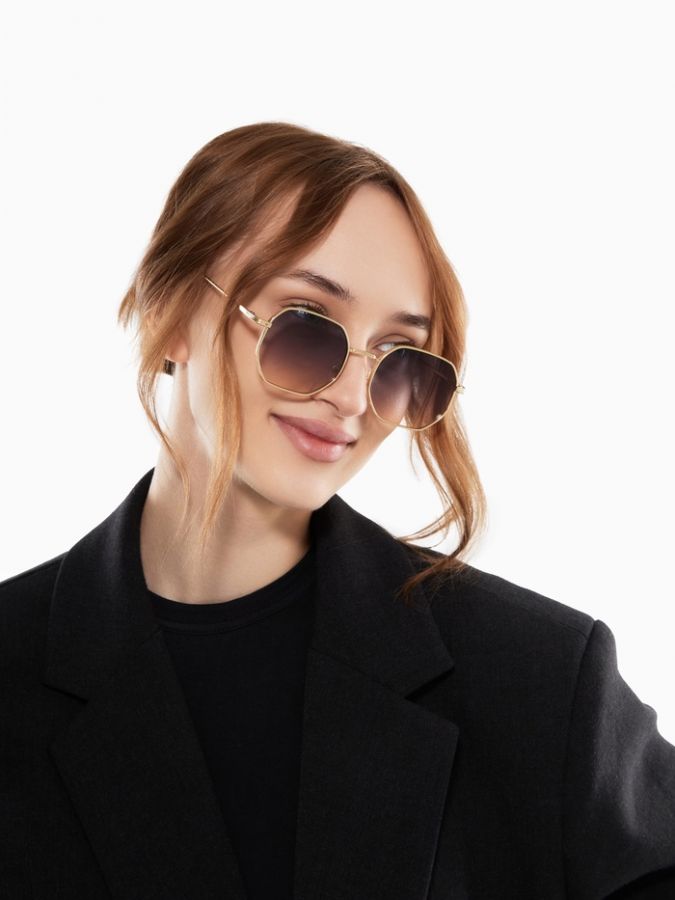 Очки солнцезащитные uv 400, дужка 12.8 см, ширина 12.8 см, линза 4.6 х 5.4 см