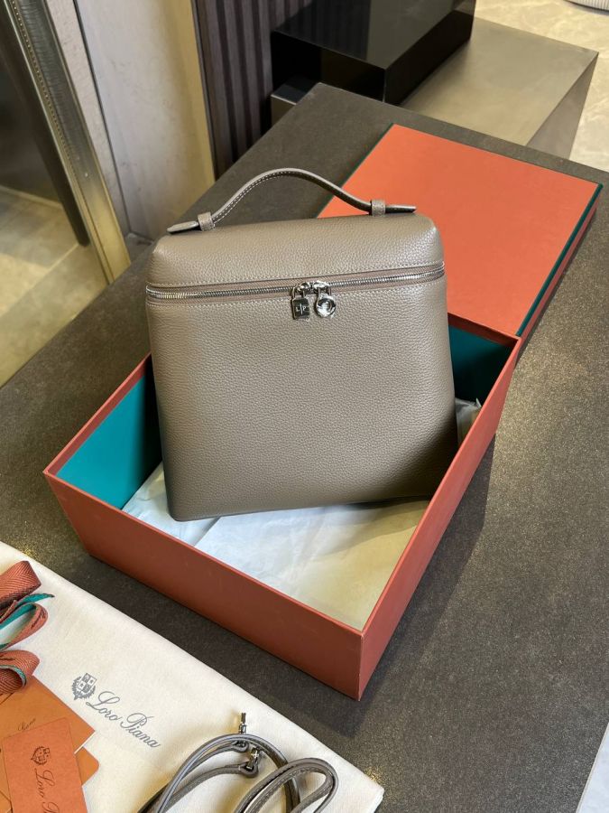 Сумка Loro Piana Premium
