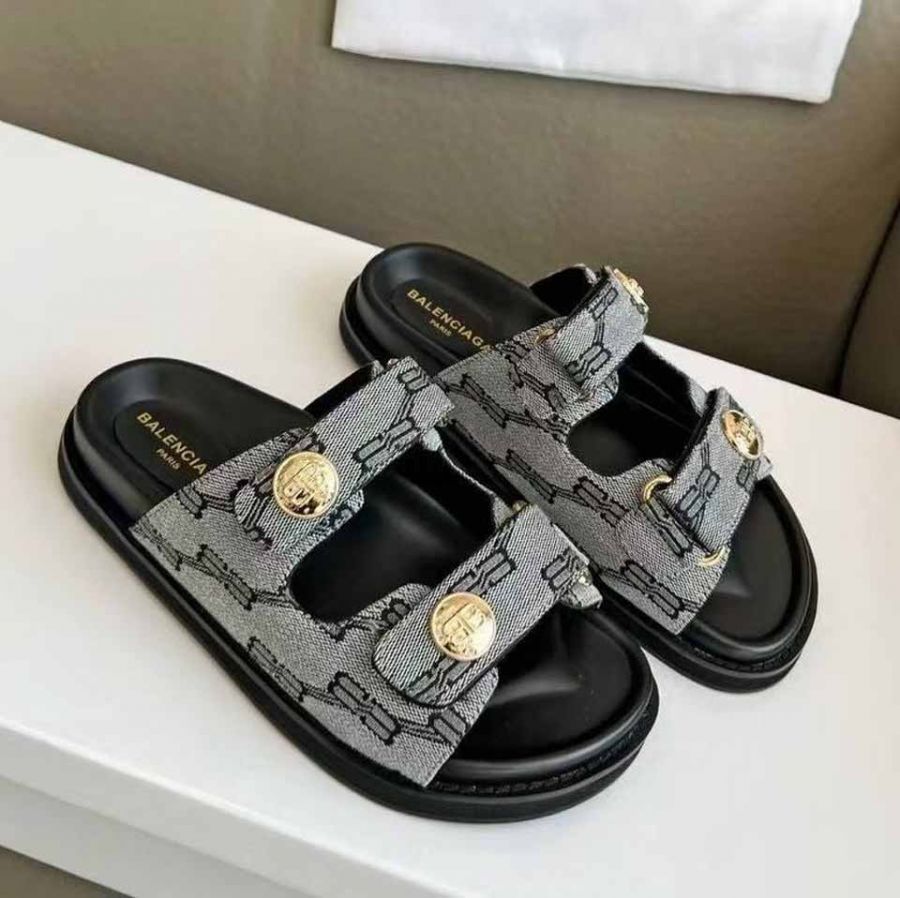 Шлепанцы Balenciaga Premium