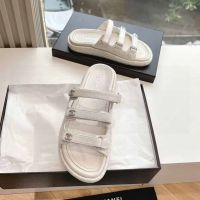 Шлепанцы CHANEL Premium