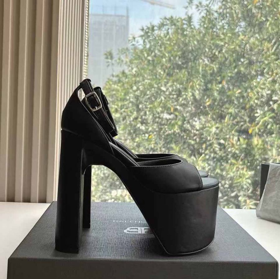 Босоножки на танкетке DIOR Premium