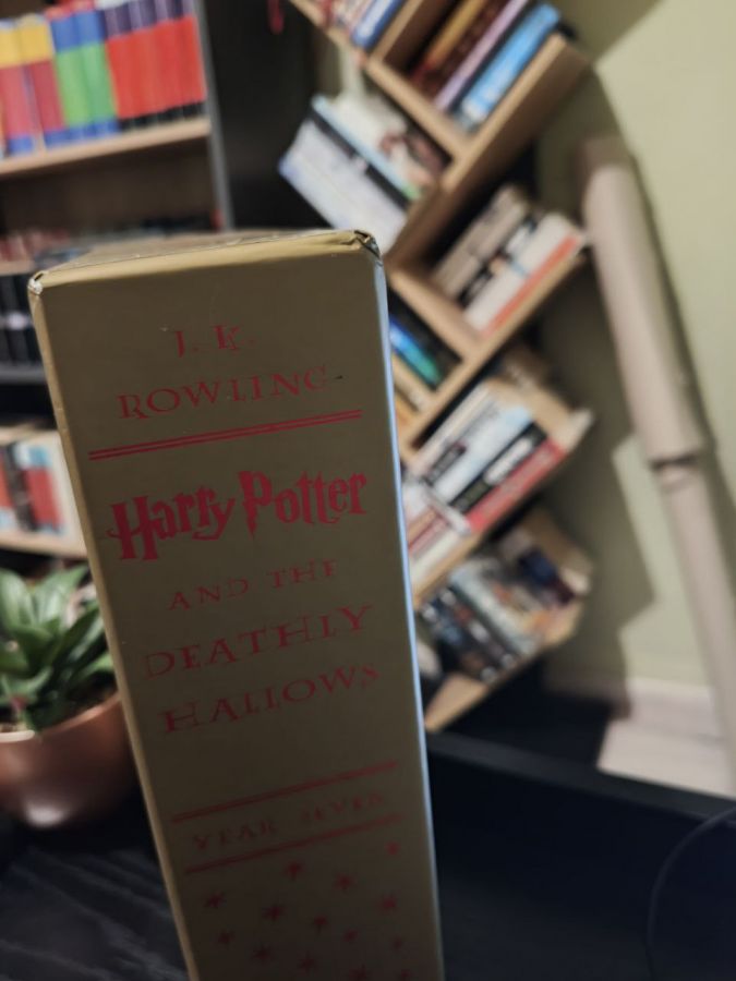 Harry Potter and the deathly hallows в слипкейсе