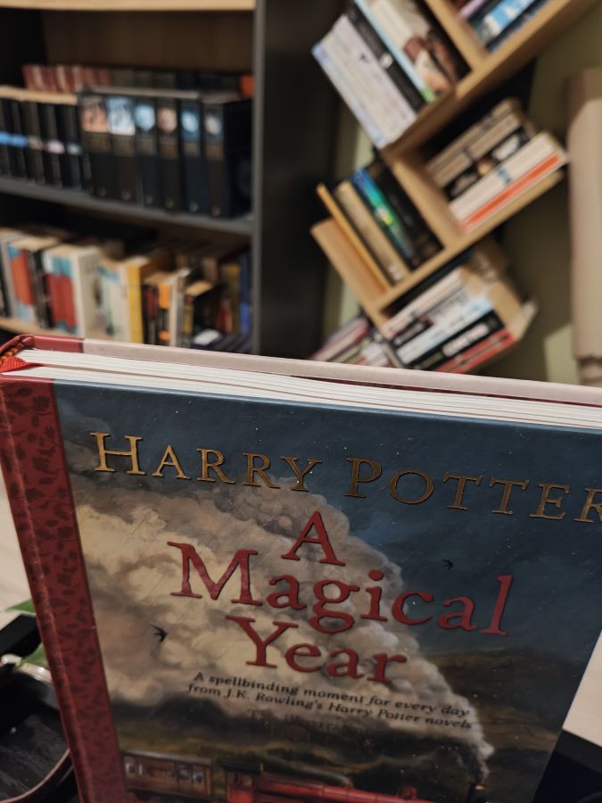 Harry Potter: a magical year с иллюстрациями Джима Кея