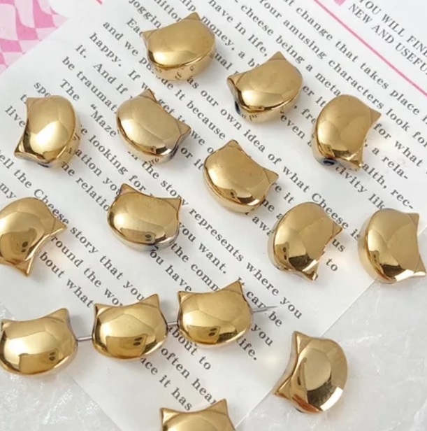 фото Бусина Кошка 8х10 мм стекло 10 штук в уп.