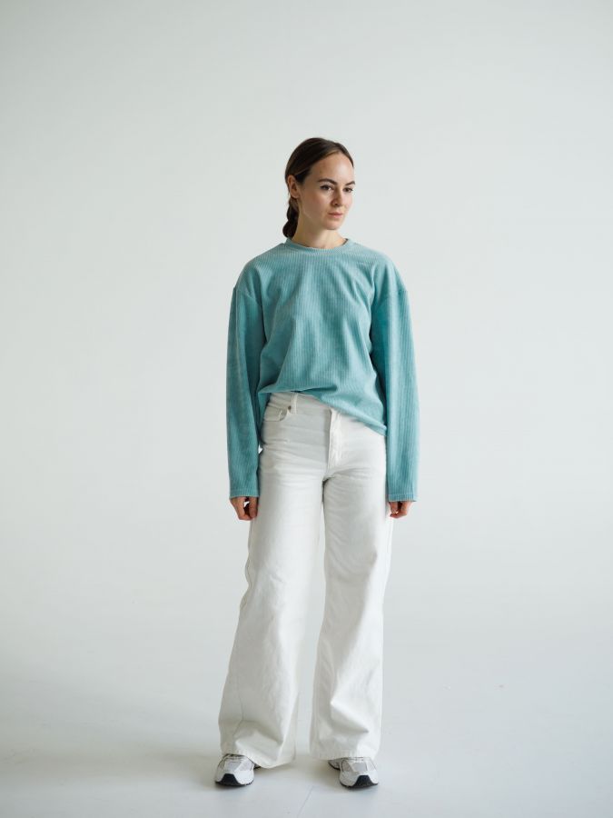 Кофта из вельвета голубая