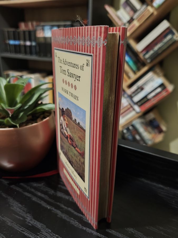 The adventures of Tom Sawyer by Mark Twain