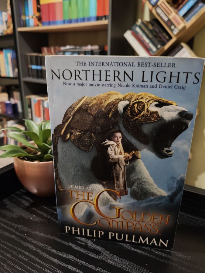 The golden compass by Philip Pullman